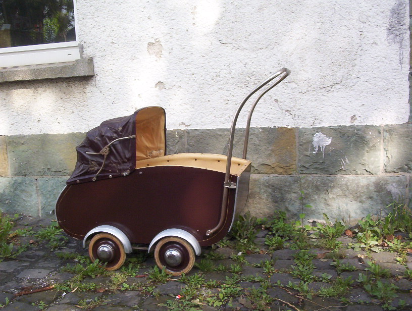 Photo of a Tynaarlo Baby Carriage